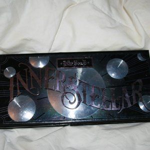 Kat Von D. Interstellar Eye Shadow Pallet